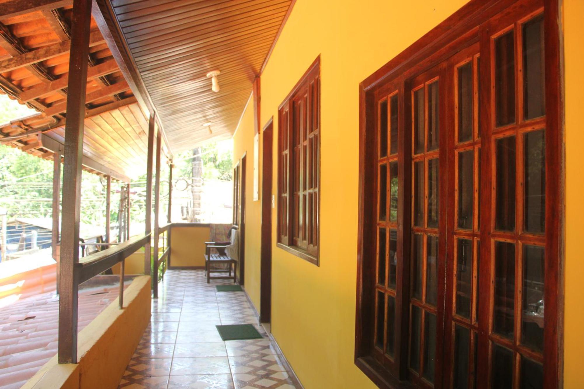 Lonier Villa Inn Economic Vila do Abraao Exterior photo